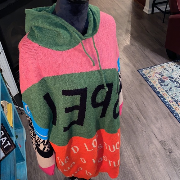 In a League of Her Own! - Picture 5 of 5